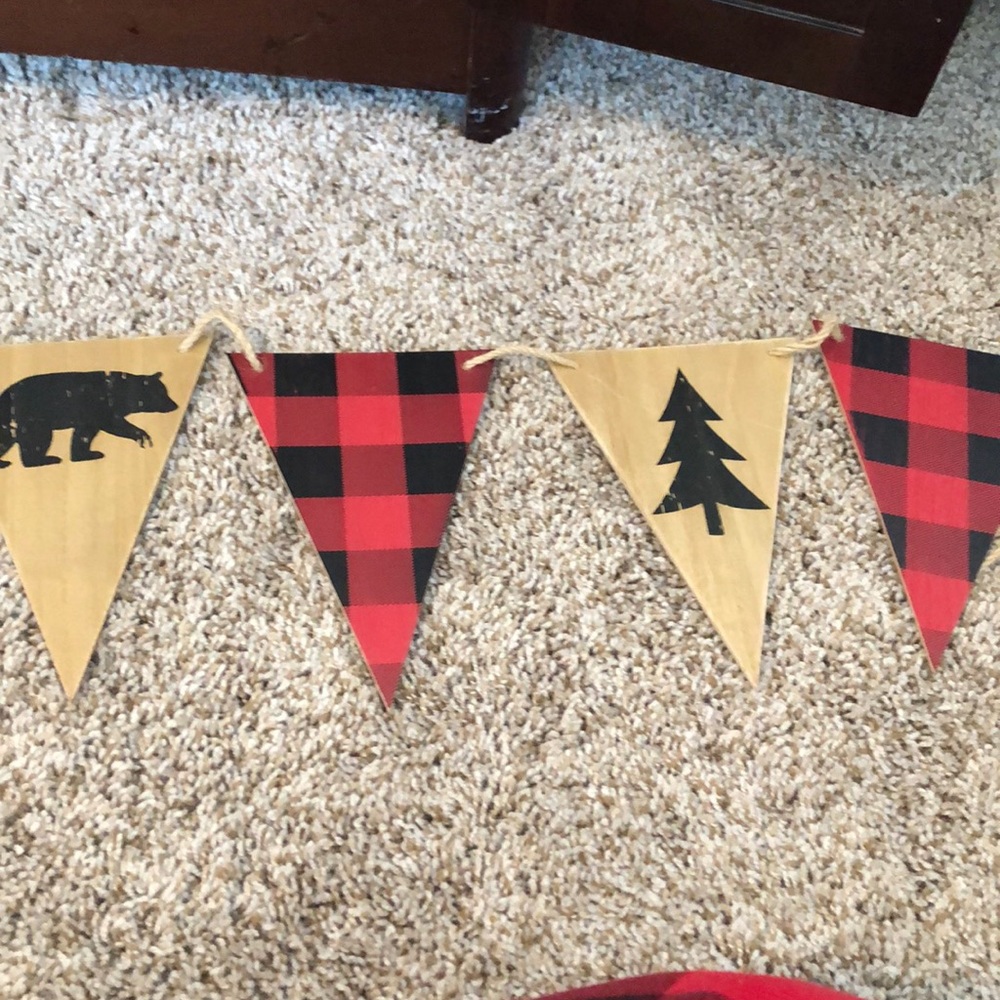 Wall banner